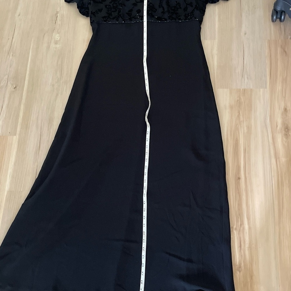 Talbot Elegant Black Evening Dress - Picture 11 of 13